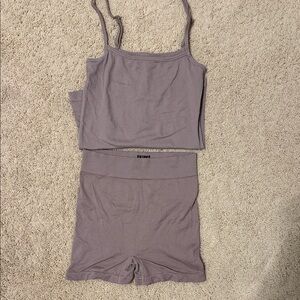 Skims 2 piece set